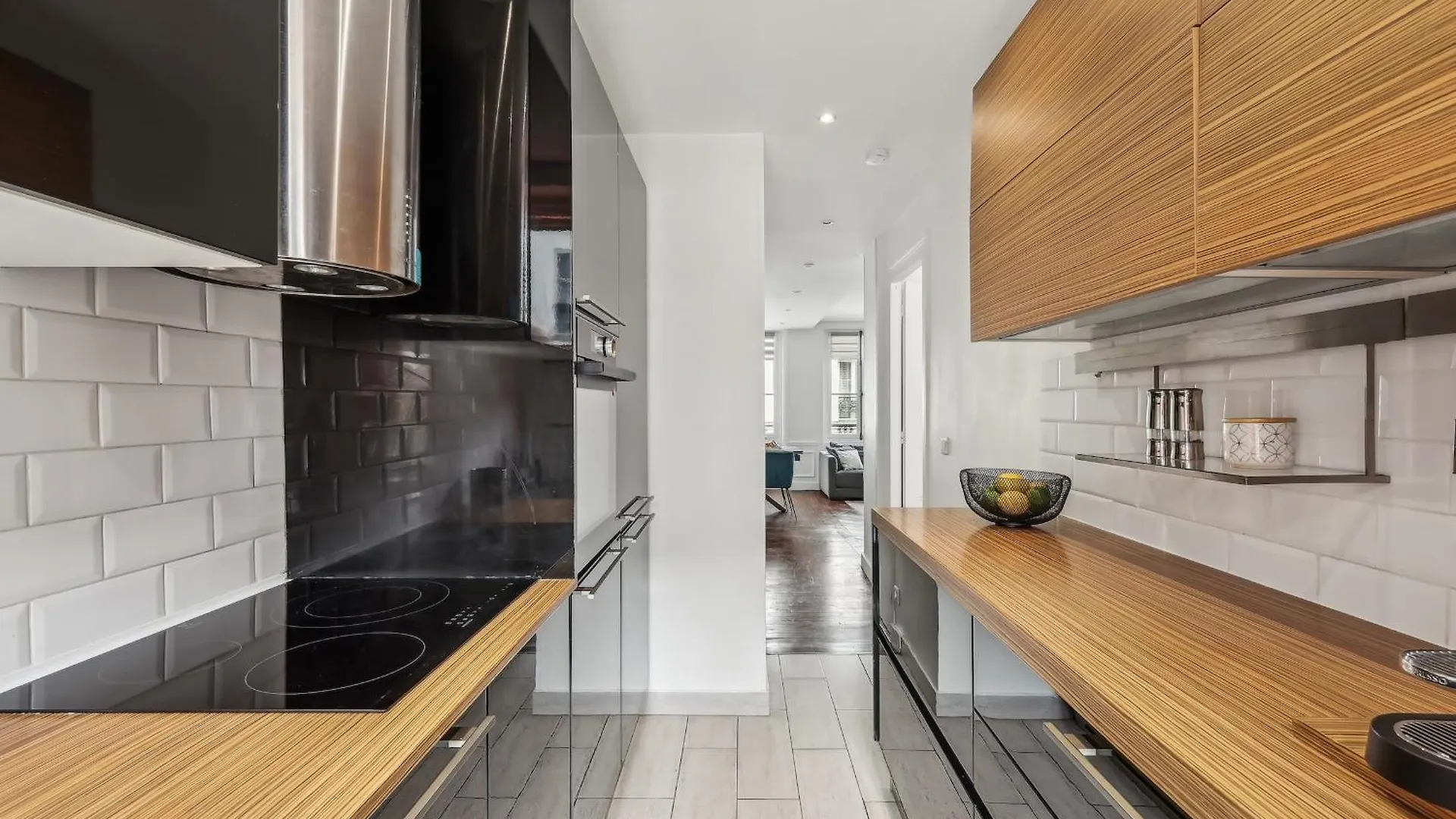 Champs Elysees - 3Br - Cityapartmentstay Paris Apartment